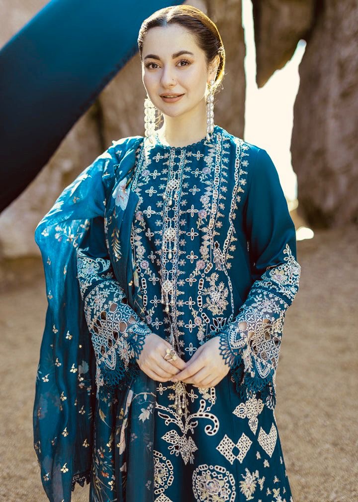 QALAMKAR 3pc Casual Winter Collection
CODE 25-B