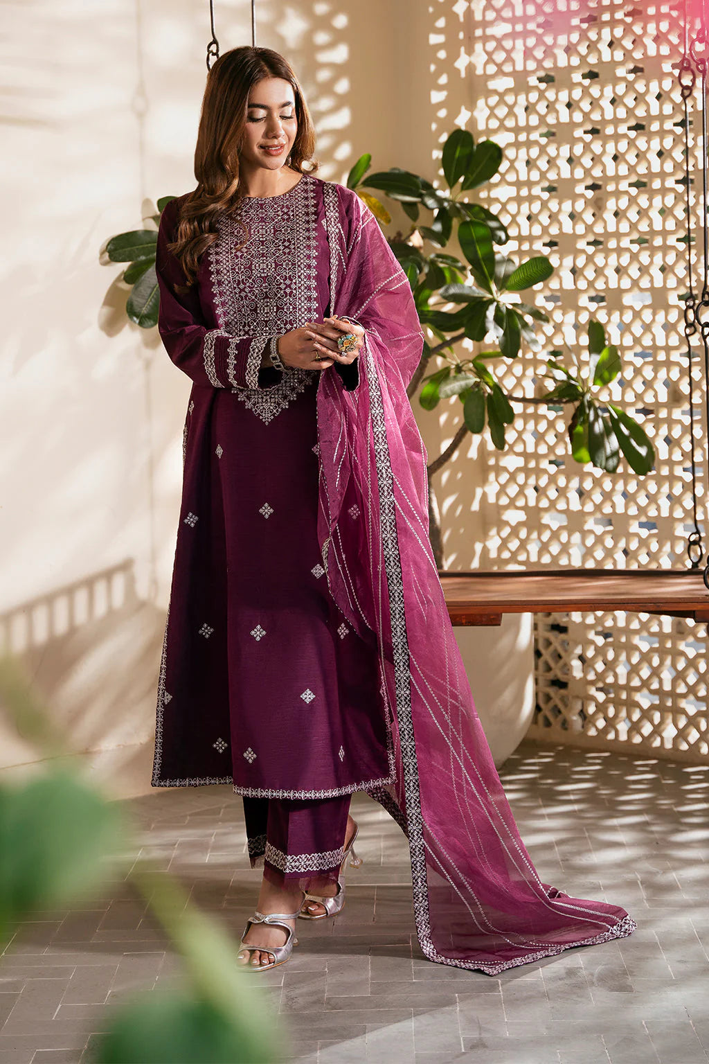 SHEENORA UNSTITCHED WINTER DHANAK 3PC WITH DHANAK EMBROIDERED SHAWL & PLAIN TROUSER