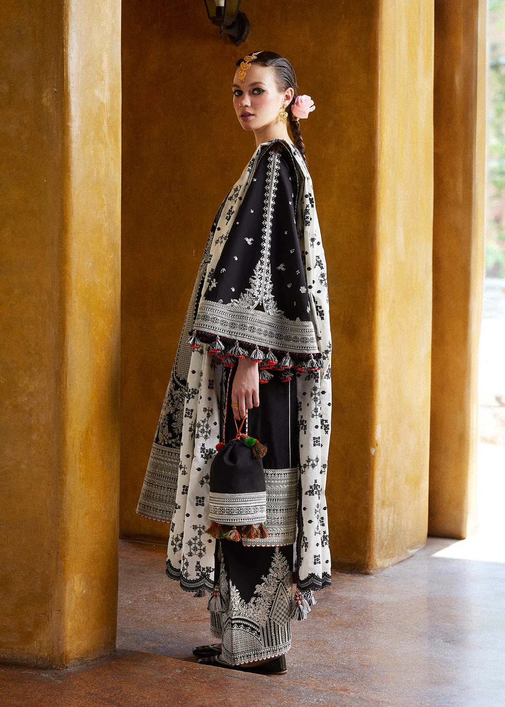 Hussain Rehar 004 3PC Unstitched Luxury dhanak Heavy Embroidered Suit