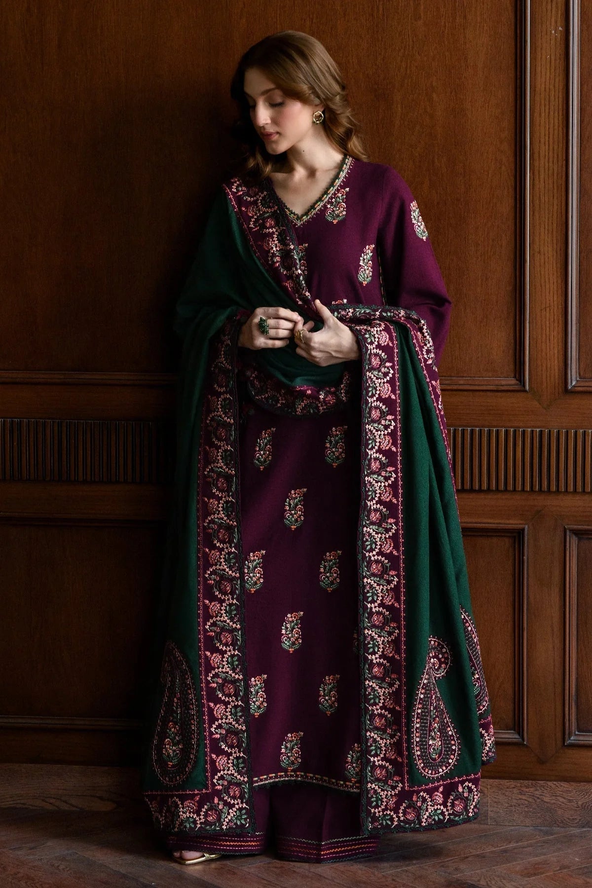 ZAIB DEEP PLUM LUXURY
EMBROIDERED DHANAK 3PC WITH EMBROIDERED SHAWL AND TROUSER