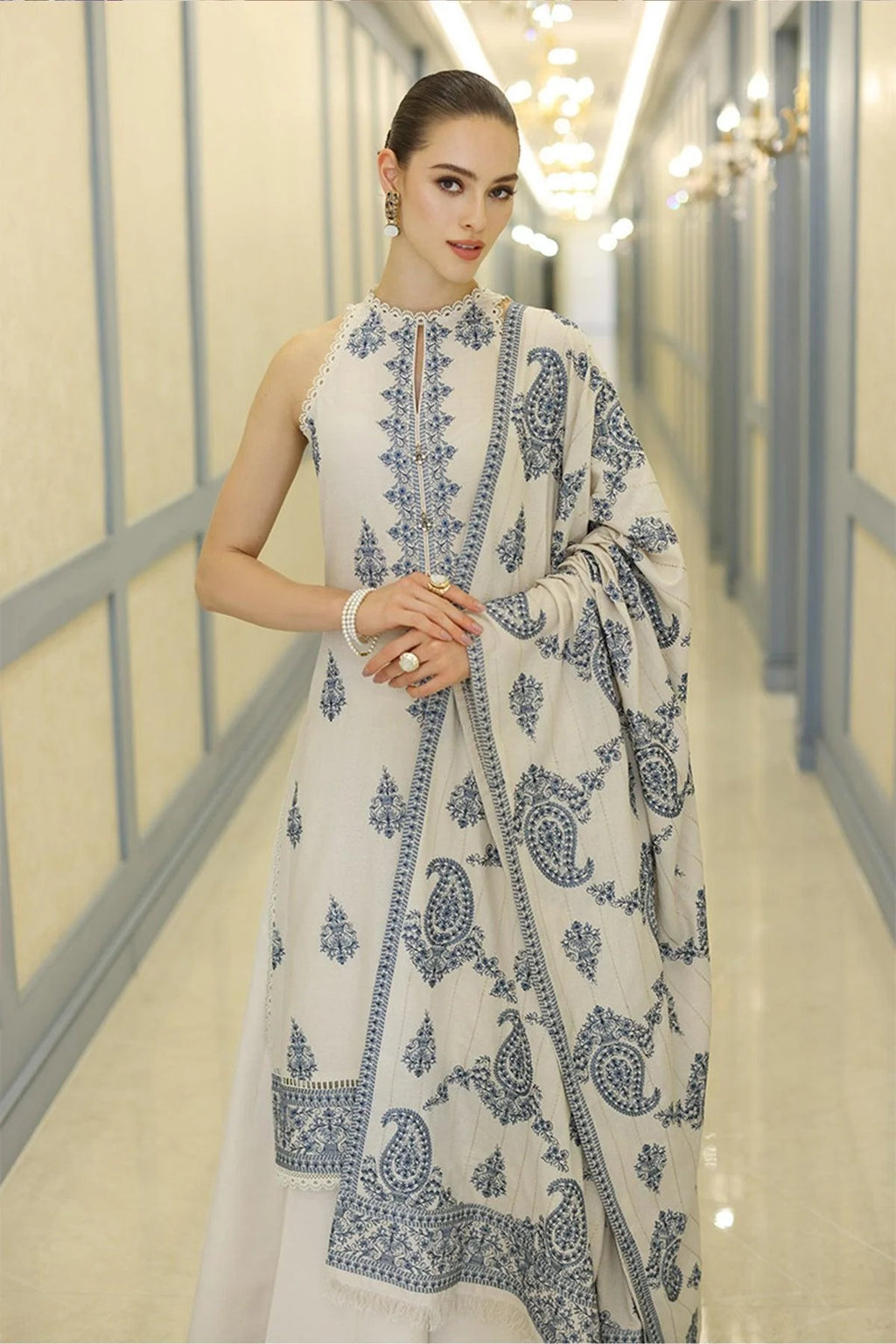 BAREEZE WINTER DHANAK UNSTITCHED 3PC WITH HEAVY EMBROIDERED SHAWL