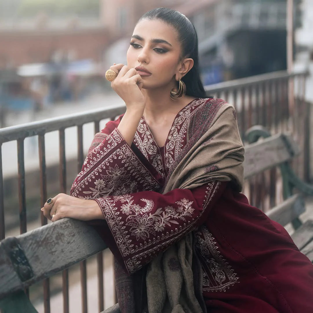 IZEL  UNSTITCHED  3PC WITH PRINTED SHAWL