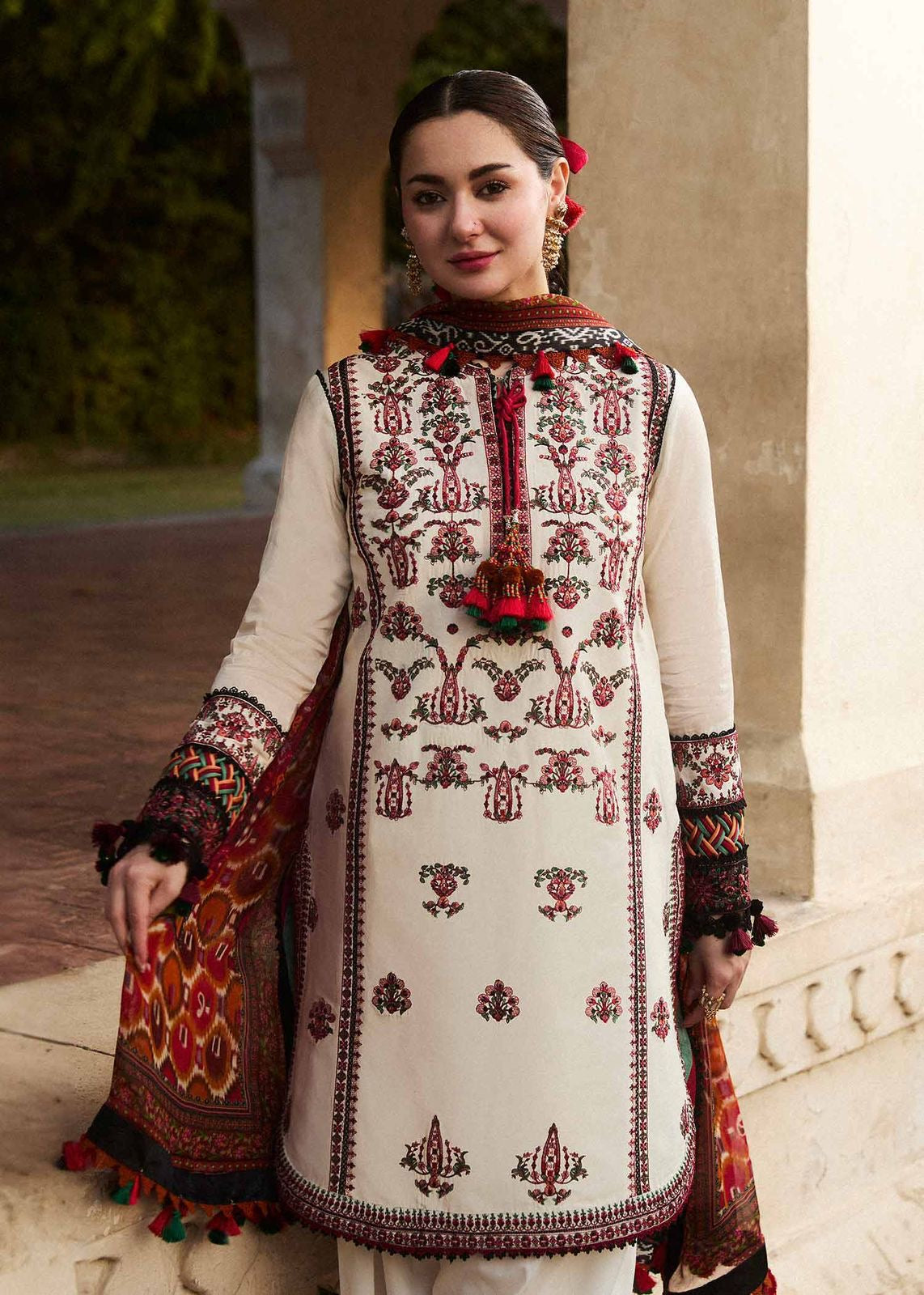 QALAMQAR 3 PC HEAVY SHAWL DHANAK COLLECTION